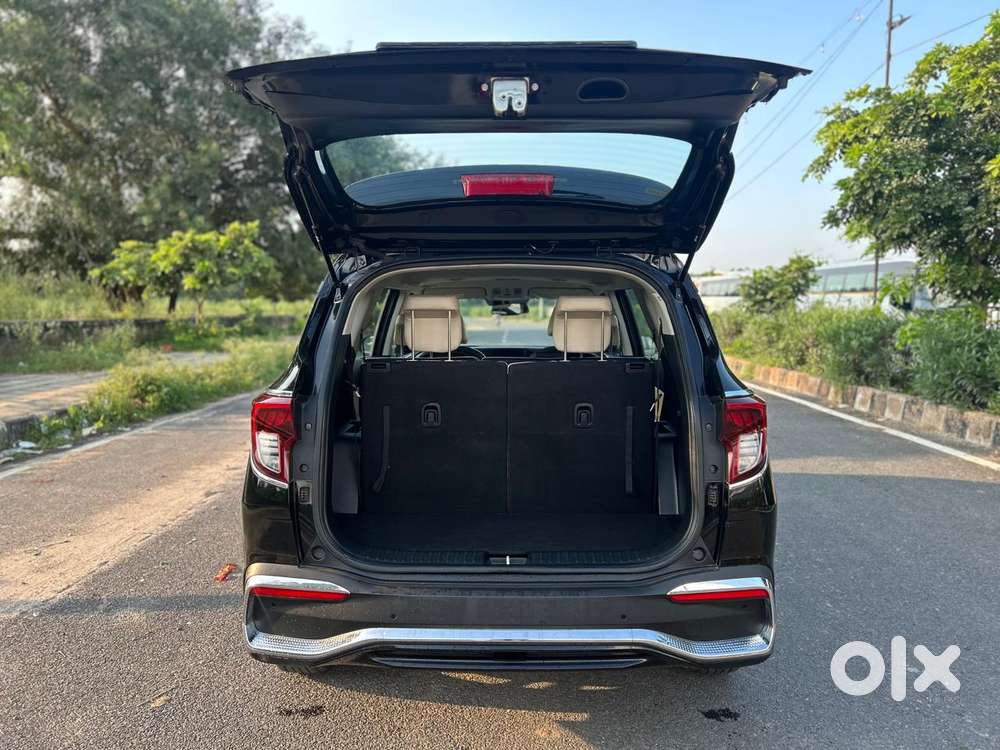 Kia Carens 1.5 Luxury Plus Diesel 6 Str, 2024, Diesel