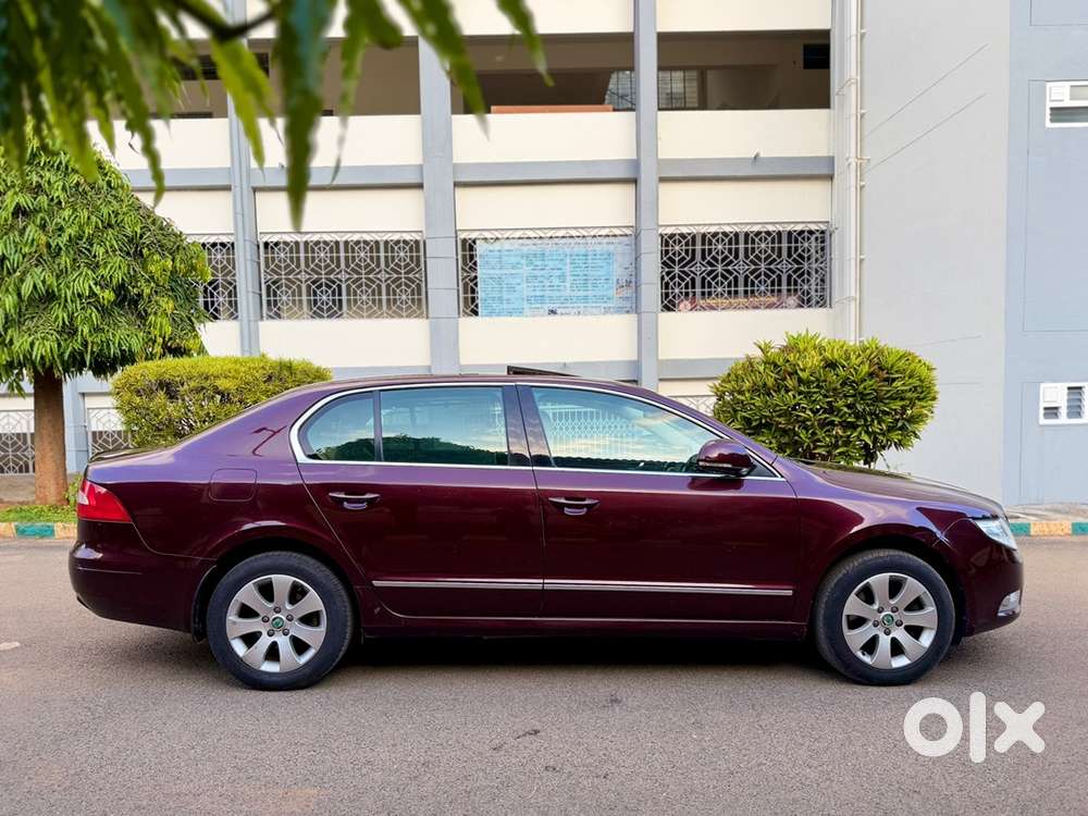 Skoda Superb 1.8 Tsi Only 34k Kms Driven Car Is In Brand New Condition