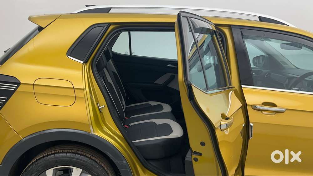 Volkswagen Taigun Topline 1.0 Tsi At (electric Seats), 2022, Petrol