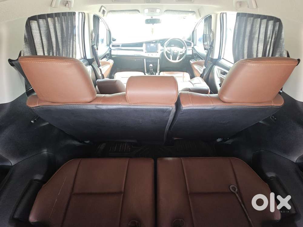 Toyota Innova Crysta