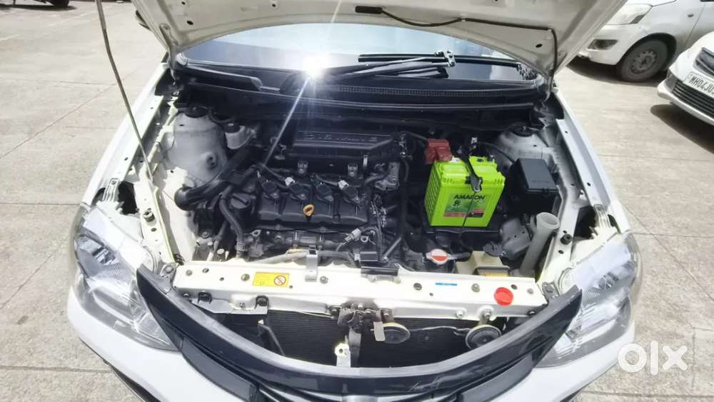 Toyota Etios Liva V Dual Tone, 2018, Petrol