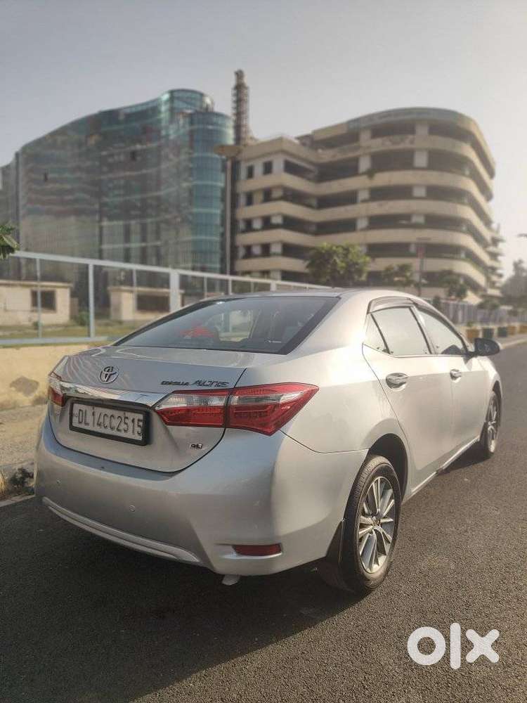 Toyota Corolla Altis Gl Mt, 2015, Cng & Hybrids