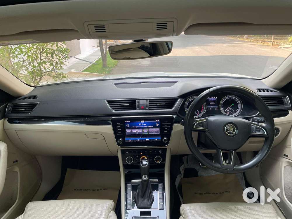 Skoda Superb 2.0 L&k Tsi At, 2020, Petrol