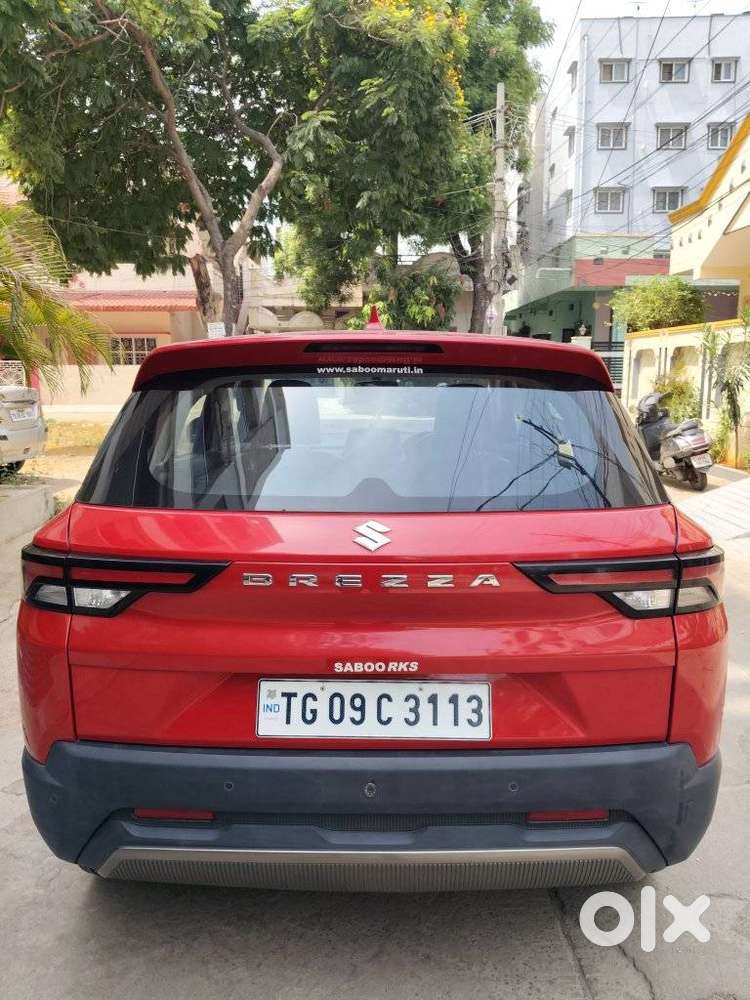Maruti Suzuki Brezza 1.5 Lxi Smart Hybrid, 2024, Petrol