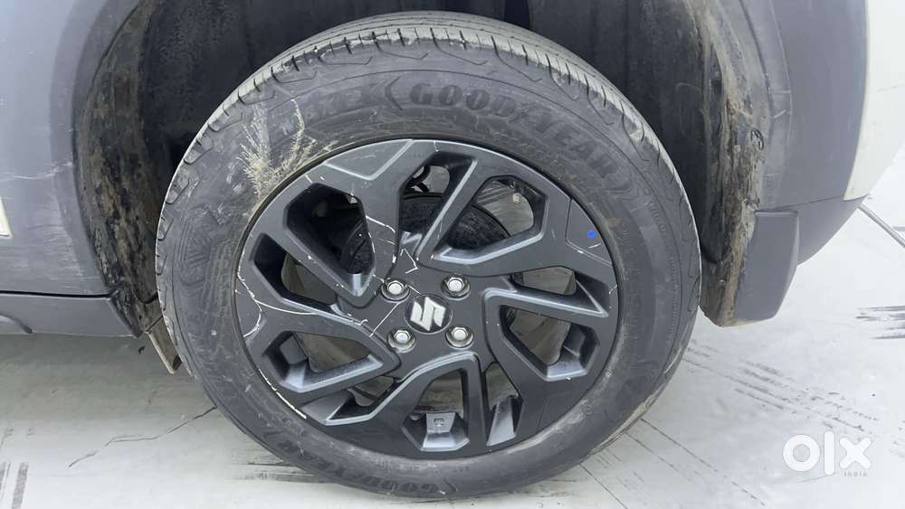 Maruti Suzuki Fronx Delta Plus 1.2l Ags, 2023, Petrol
