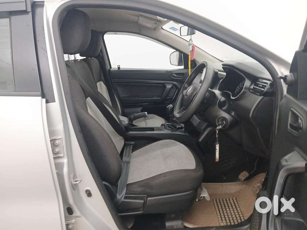 Renault Kiger Rxe, 2021, Petrol