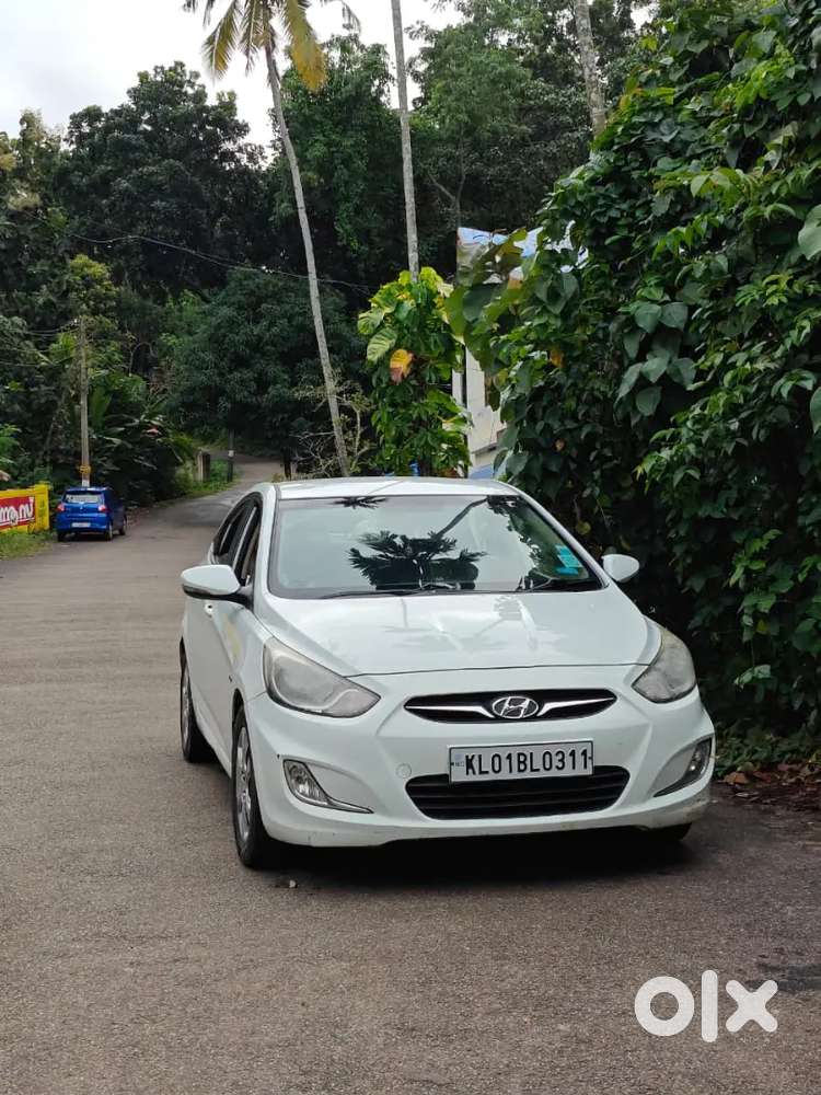 Hyundai Verna 2013 Petrol 91000 Km Driven