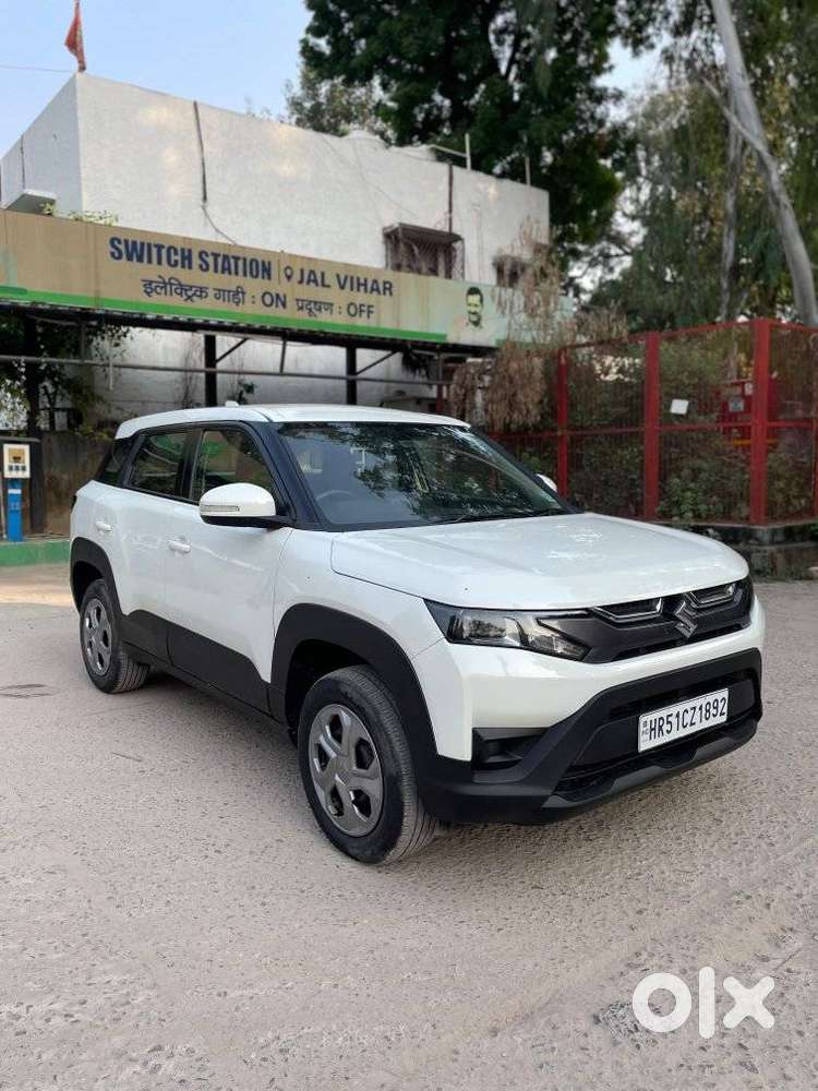 Maruti Suzuki Brezza 1.5 Vxi Smart Hybrid, 2022, Petrol