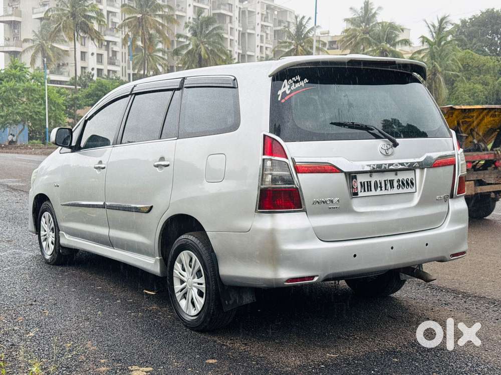 Toyota Innova 2012-2013 2.5 E Diesel Ms 7-seater, 2011, Diesel