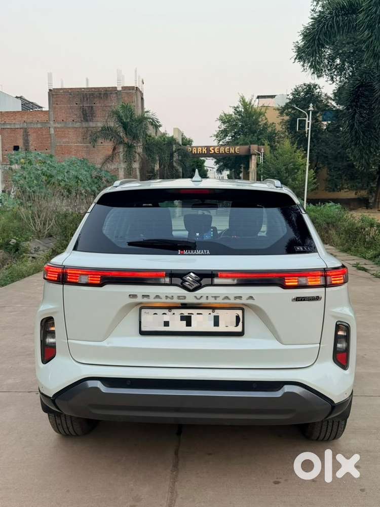 Maruti Suzuki Grand Vitara Strong Hybrid 2025 Model