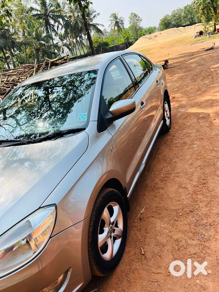 Skoda Rapid 2013 Model