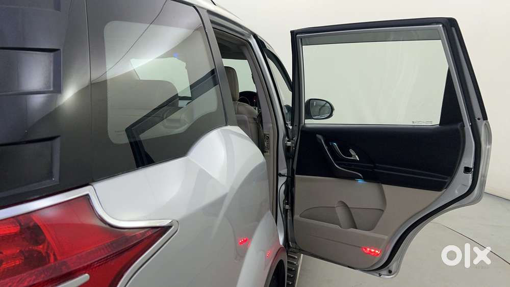 Mahindra Xuv500 W10 At, 2017, Diesel