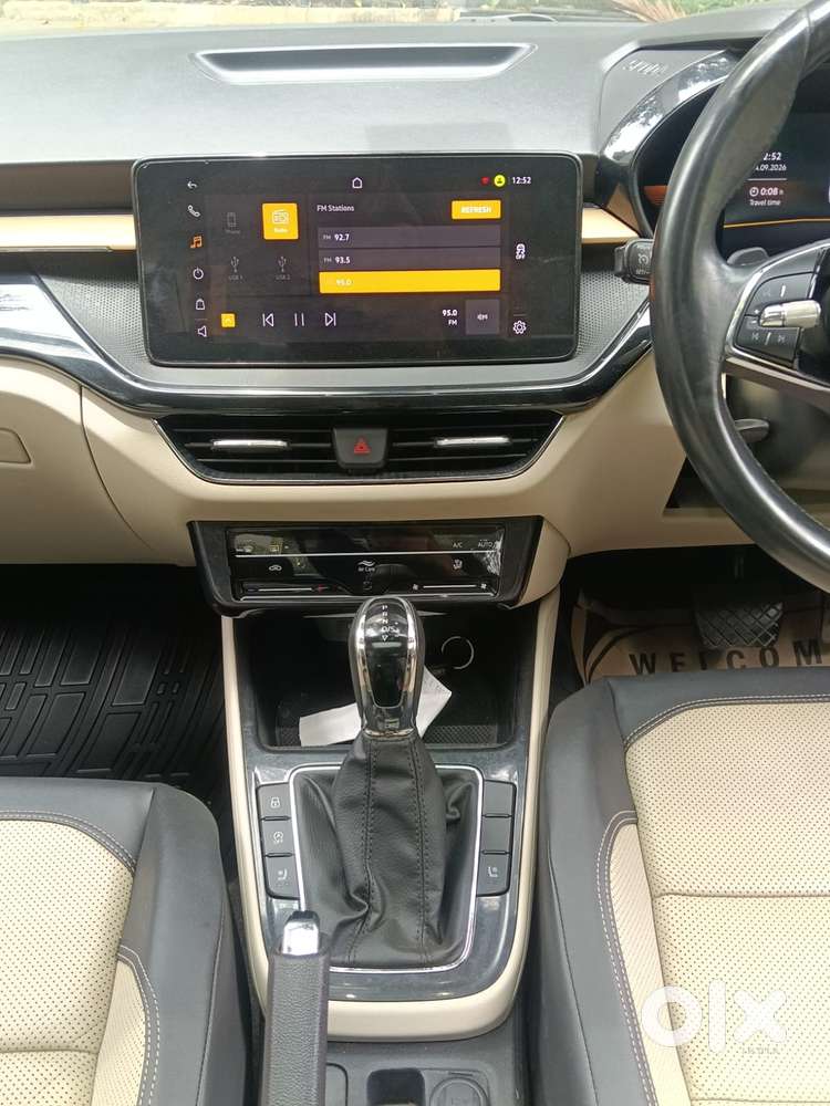 Skoda Slavia Style 1.5l Tsi Dsg, 2022, Petrol