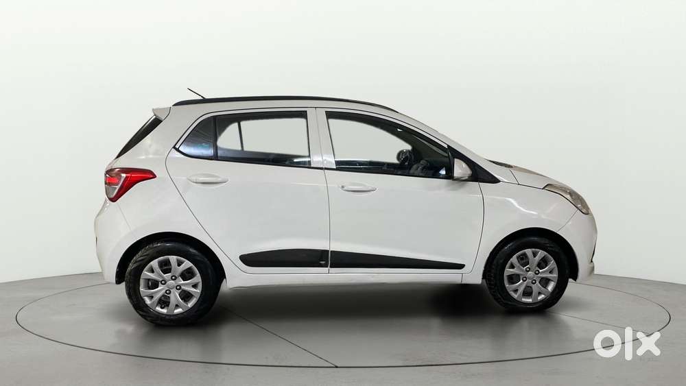 Hyundai Grand I10 Sportz 1.2 Kappa Vtvt, 2015, Petrol