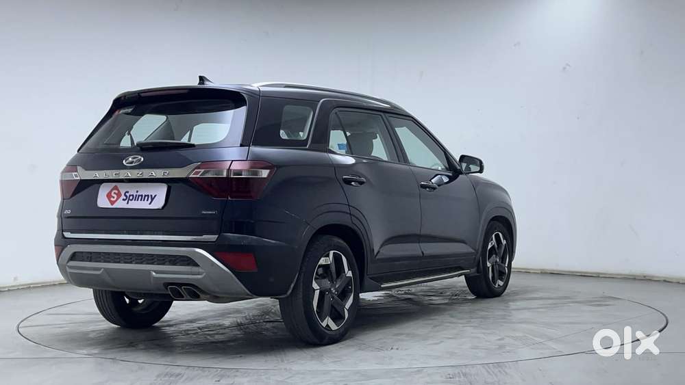 Hyundai Alcazar 2.0 Signature (o) Petrol At 7 Str, 2022, Petrol