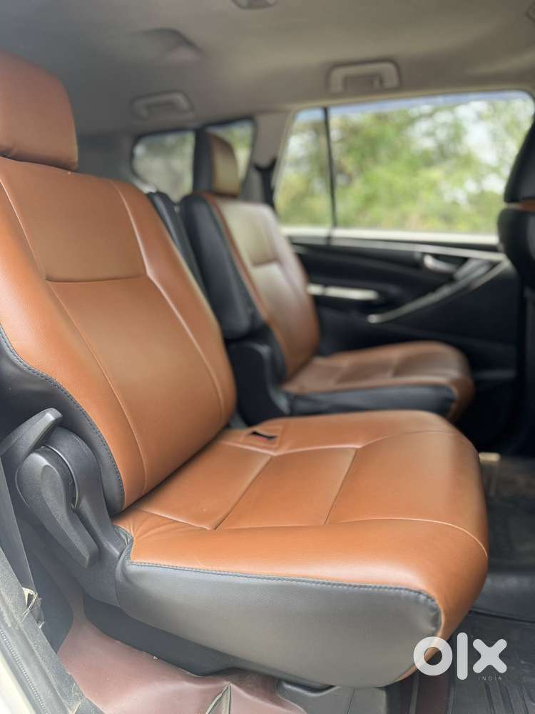 Toyota Innova Crysta 2.4 G Mt, 2017, Diesel