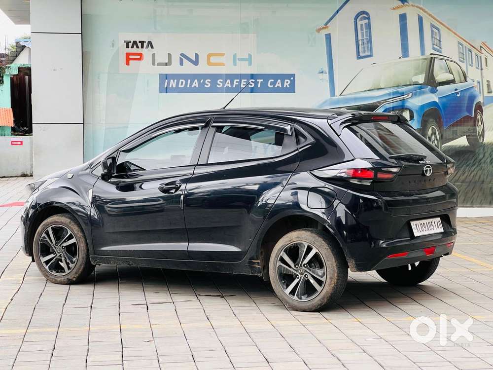 Tata Altroz 1.2 Xz Plus Dark Edition, 2021, Petrol