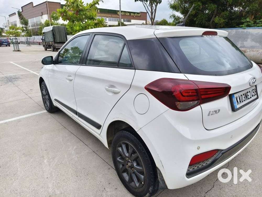 Hyundai I20 Asta 1.4 With Avn Crdi, 2018, Diesel