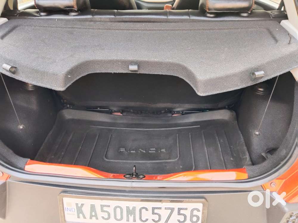 Tata Punch Creative Dual Tone Amt Sunroof, 2023, Petrol