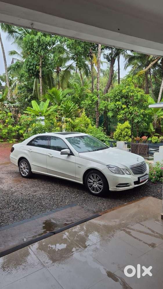 Mercedes-benz E-class 2012
