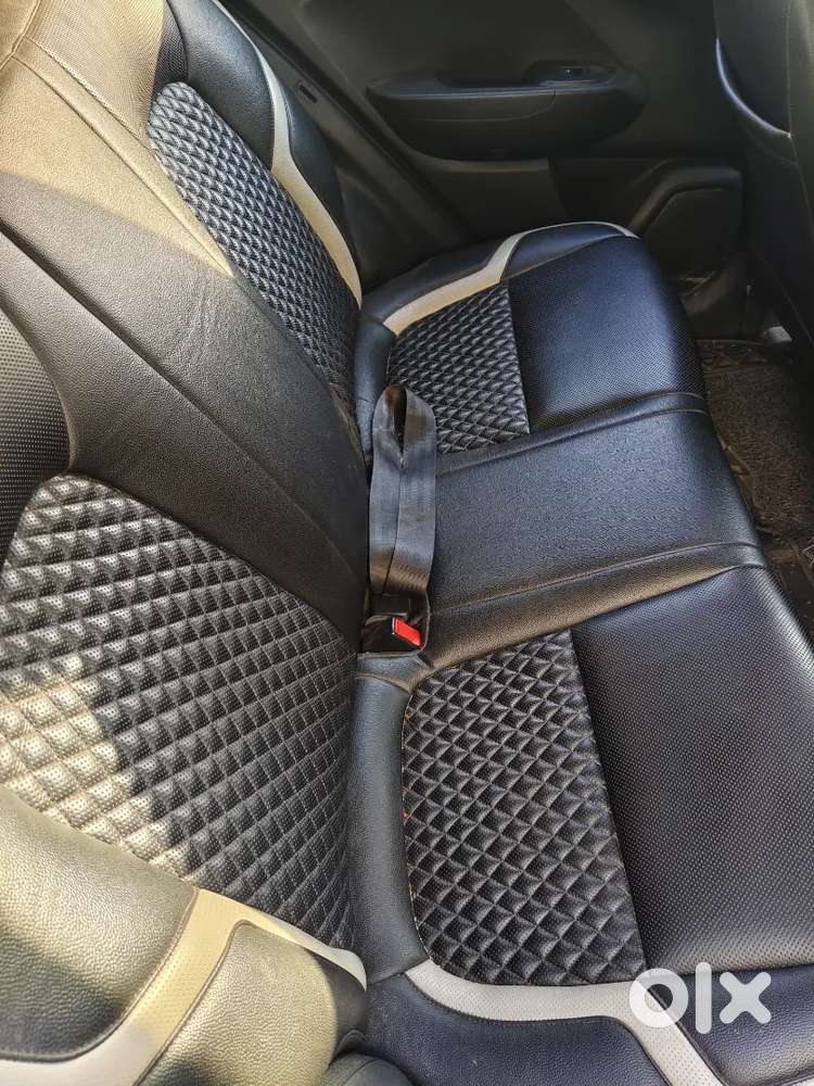 Venue 2021 Less Driven