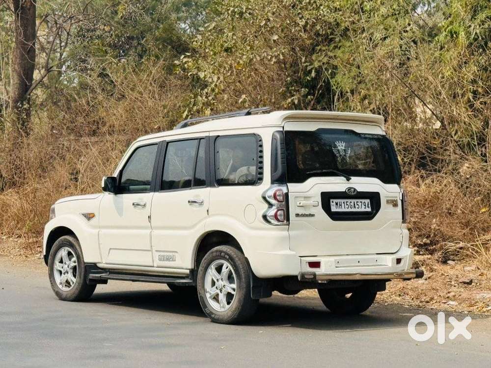 Mahindra Scorpio Classic 2.2 S Mt 9 Str, 2017, Diesel