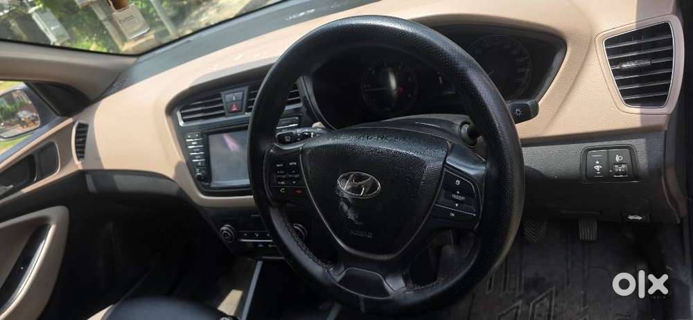 Hyundai I20 Asta 1.4 With Avn Crdi, 2016, Diesel
