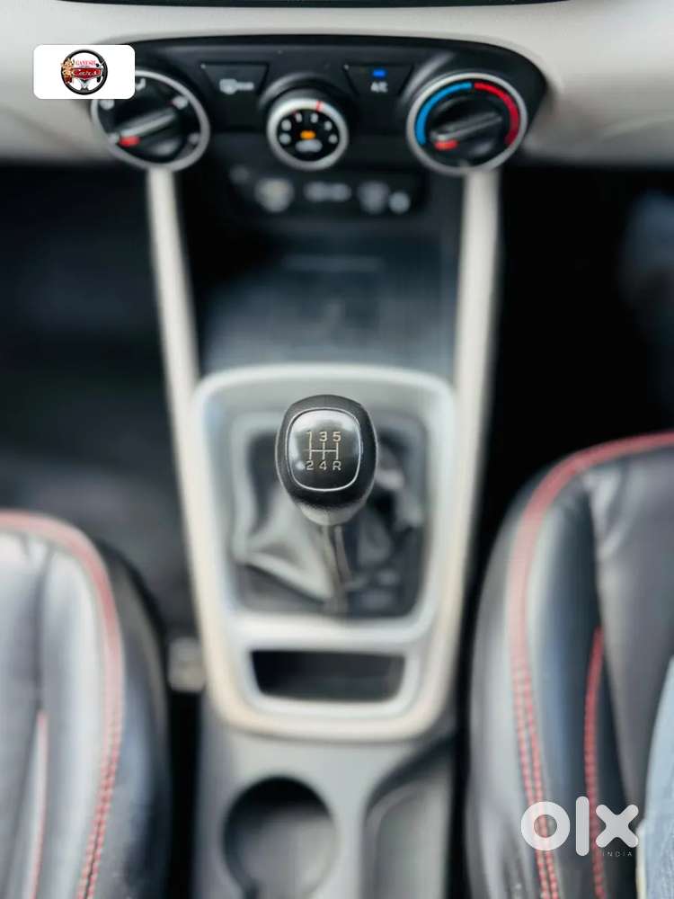 Hyundai Venue S 1.2 Petrol, 2025, Petrol