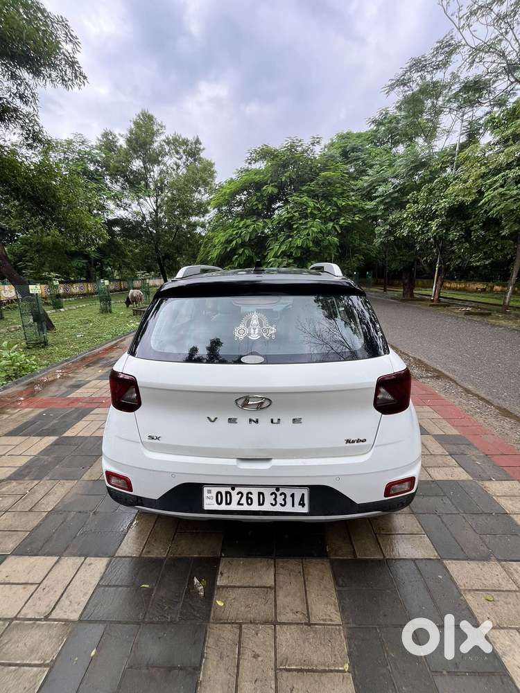 Hyundai Venue 1.0 Sx Turbo Gdi Dual Tone, 2019, Petrol