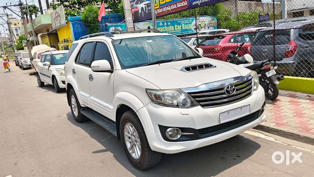 Toyota Fortuner 2011-2016 4x4 Mt, 2014, Diesel