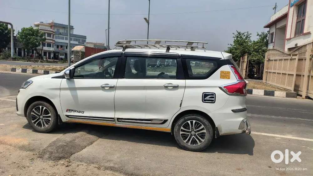Maruti Suzuki Ertiga Vxi 2023