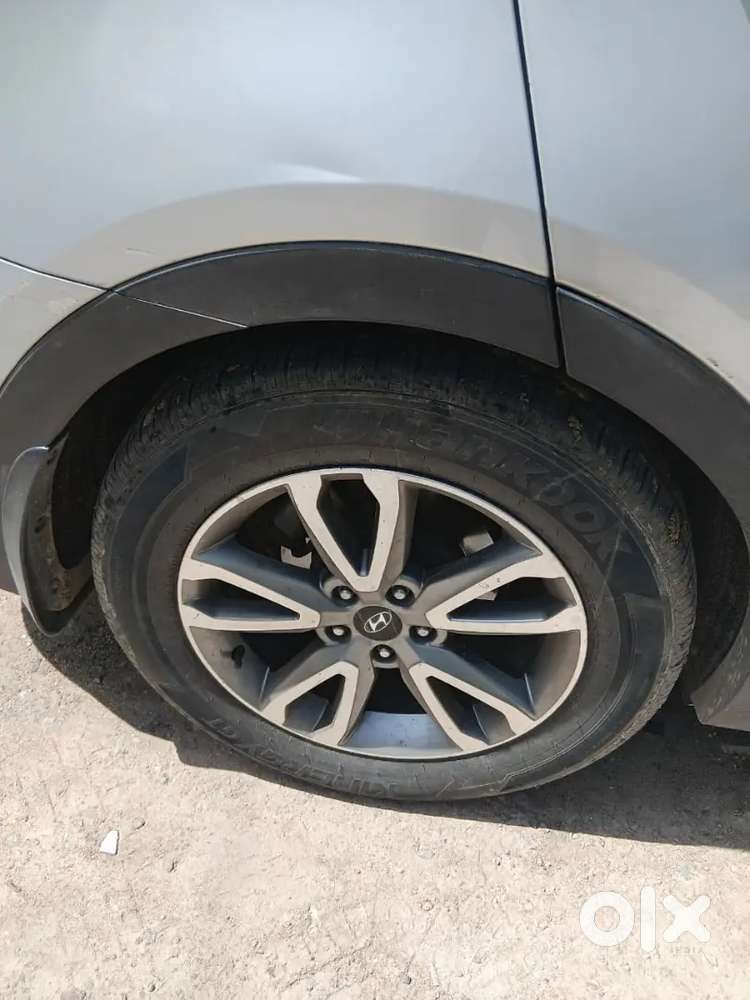 Hyundai Santafe 7 Seater Automatic Transmission