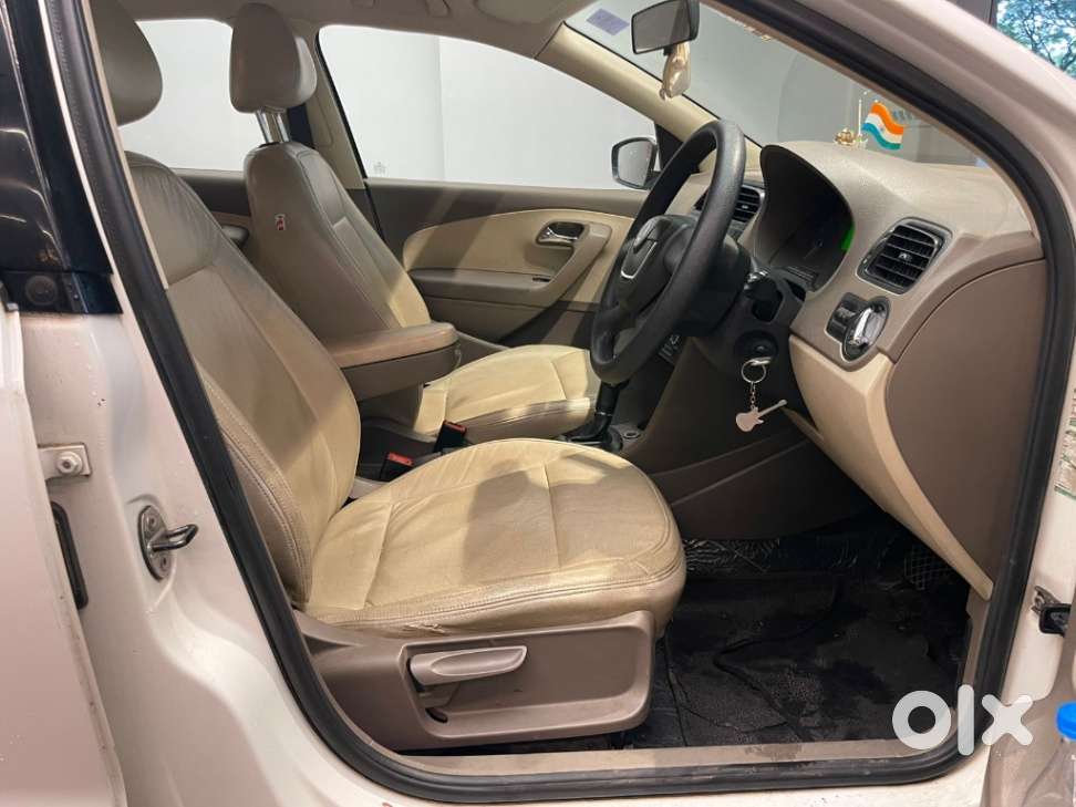 Skoda Rapid 2013-2016 1.6 Mpi At Elegance, 2012, Petrol