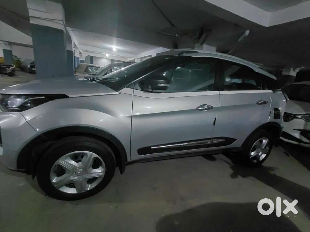 Showroom Track Tata Nexon Revotorq Petrol 2021