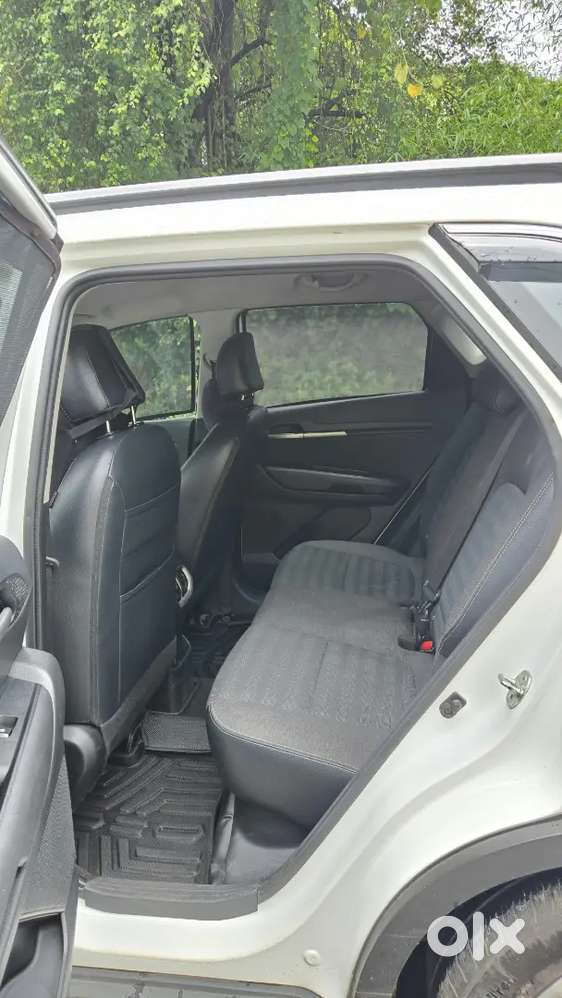 Kia Sonet 2023 Petrol Manual 64500 Km