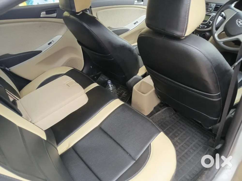 Lady Doctor Using Verna Petrol Low Km Service Book Showroom Condition