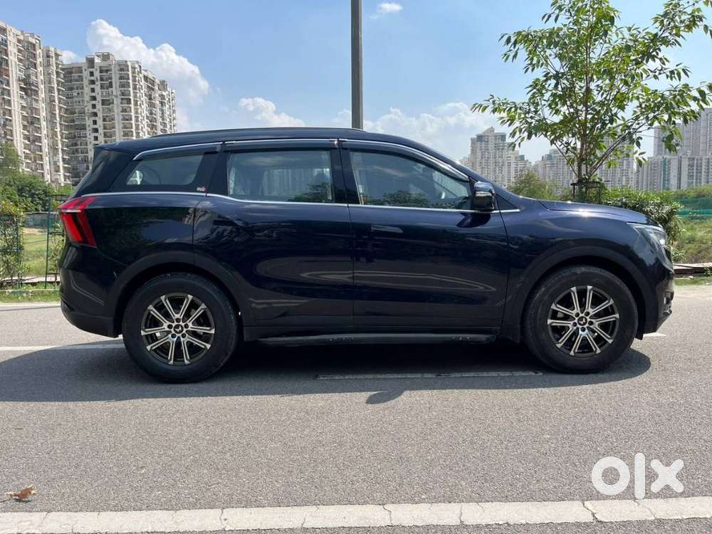 Mahindra Xuv700 2.0 Ax 7 Petrol At Luxury Pack Str, 2024, Petrol