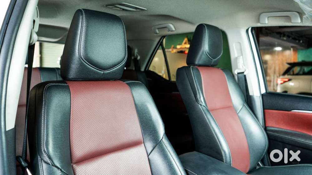 Toyota Fortuner Leader Edition (at), 2025, Diesel