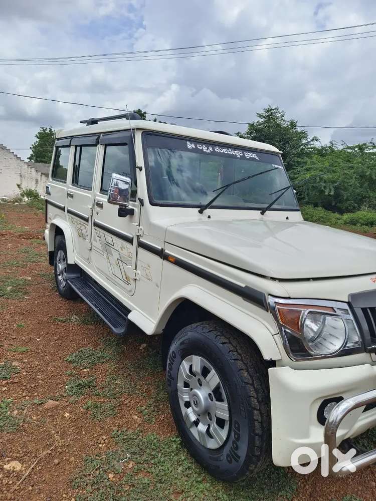 Mahindra Bolero Neo Plus 2017 Diesel Well Maintained