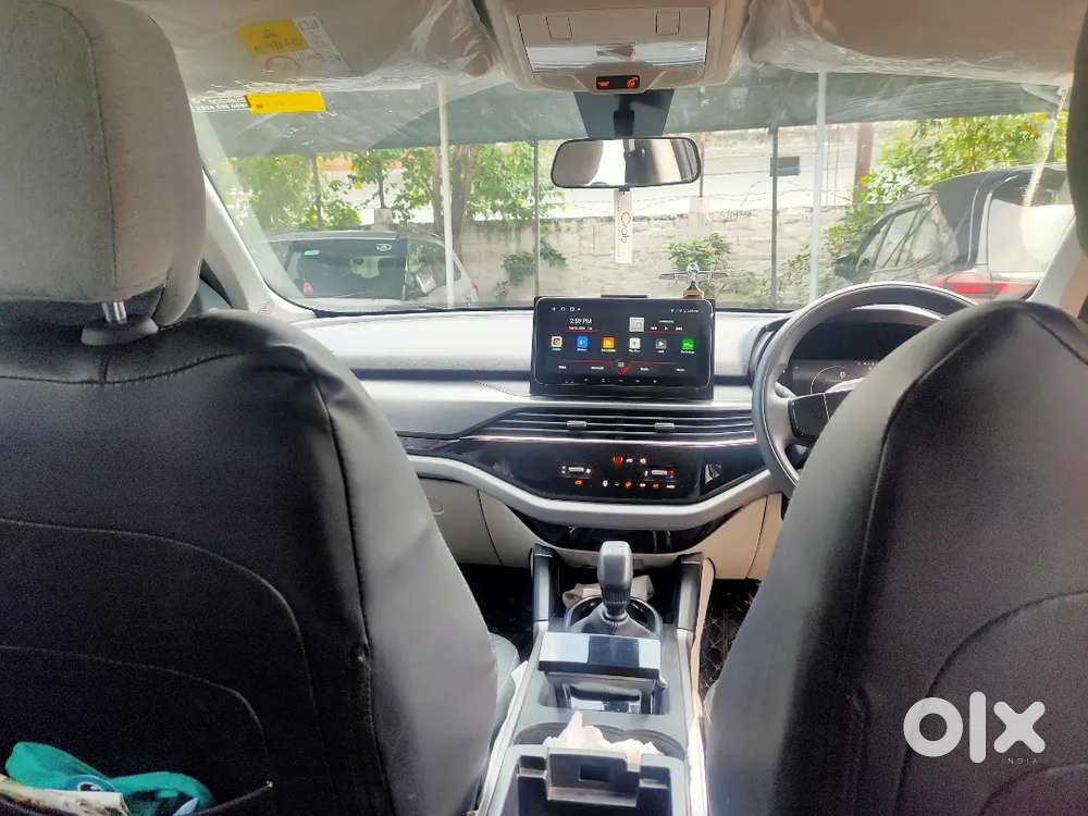 Tata Safari Pure Plus 2026 Model