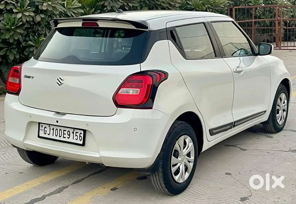 Maruti Suzuki Swift 2021 Cng & Hybrids 74000 Km Driven