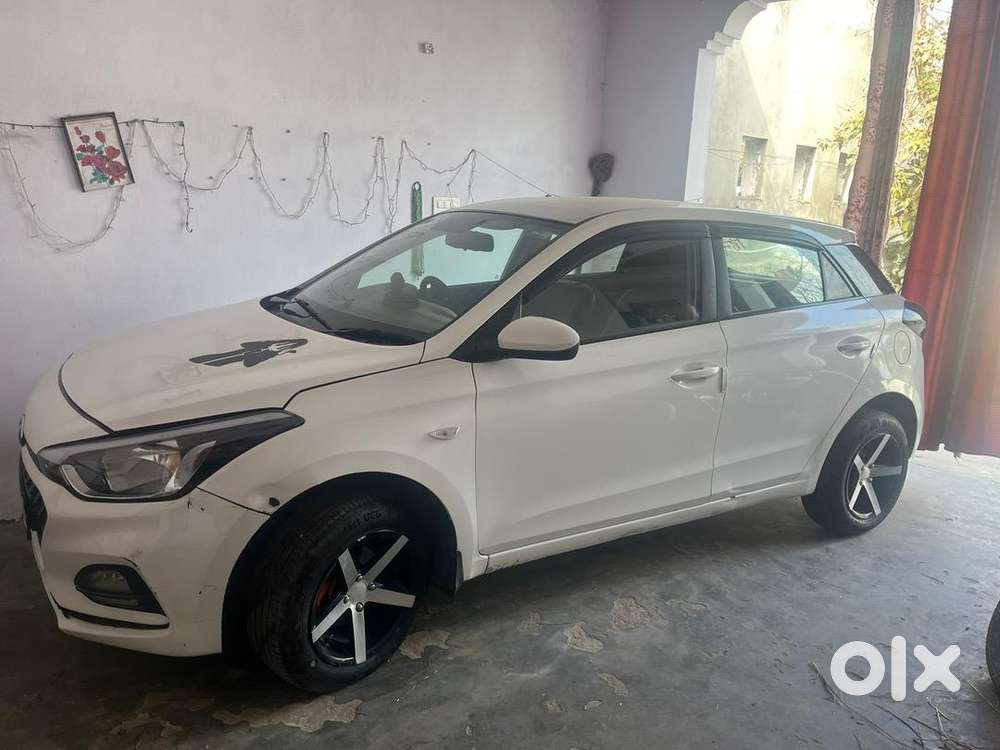 Hyundai New I20 2018 Petrol Well Maintained