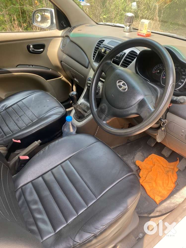 Hyundai I10 Sportz Petrol 2011
