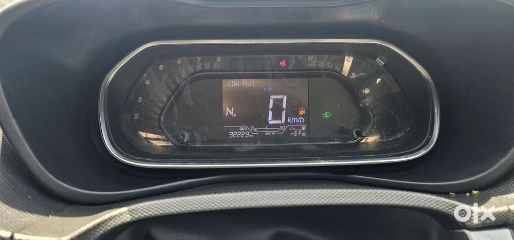 Tata Nexon 1.2 Revotron Xma Amt (s), 2022, Diesel