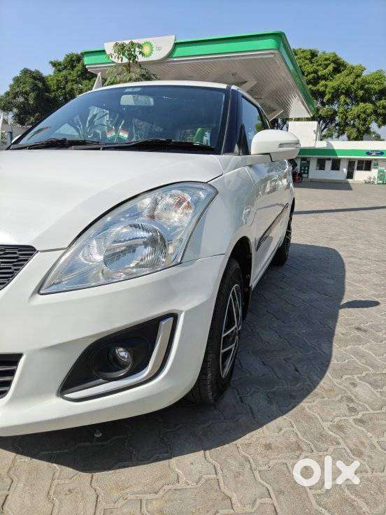 Maruti Suzuki Swift Vxi With Abs, 2016, Petrol