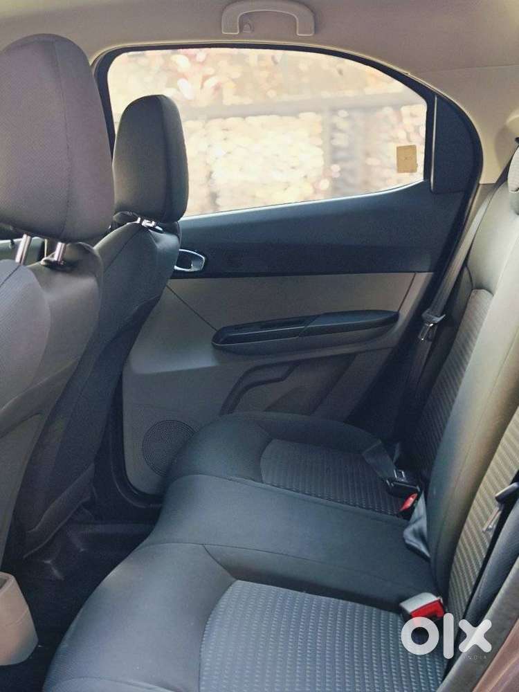Tata Tiago Xza Plus, 2018, Petrol
