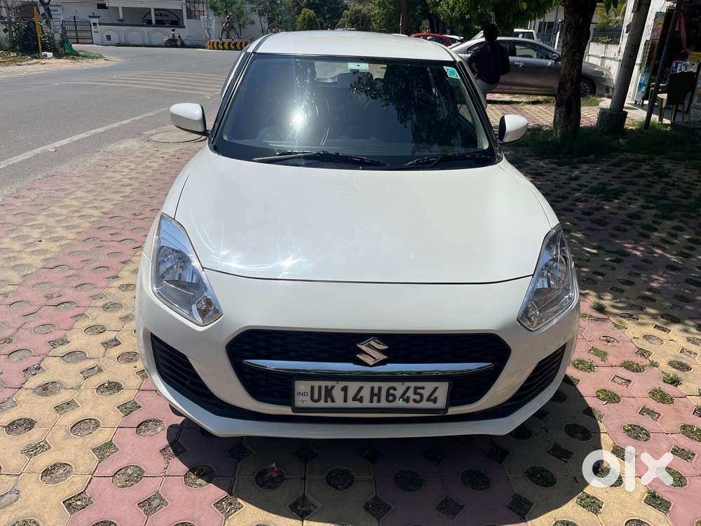 Maruti Suzuki Swift Vxi Optional, 2021, Petrol