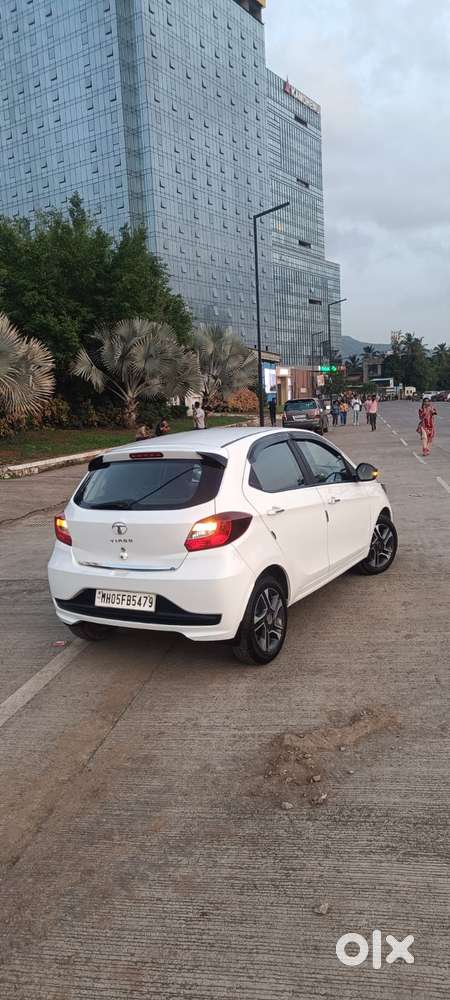Tata Tiago 1.2 Revotron Xza, 2023, Cng & Hybrids