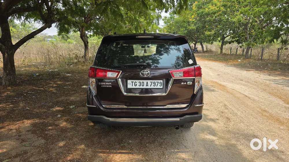 Toyota Innova Crysta 2018 Diesel 190000 Km Driven