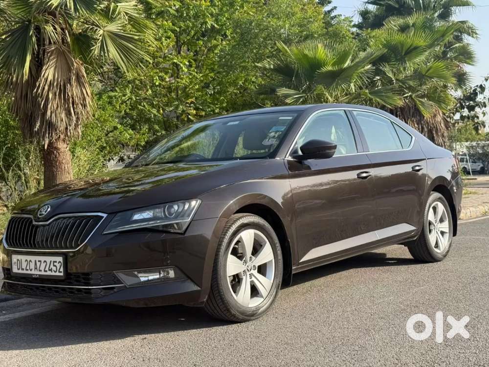 Skoda Superb [2014-2016] 1.8 Style Tsi At, 2018, Petrol